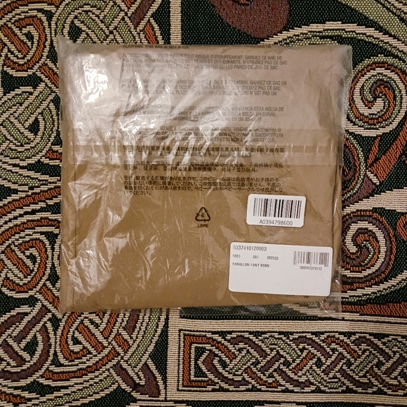 NWT Athleta Farallon Pant - Picture 8 of 8